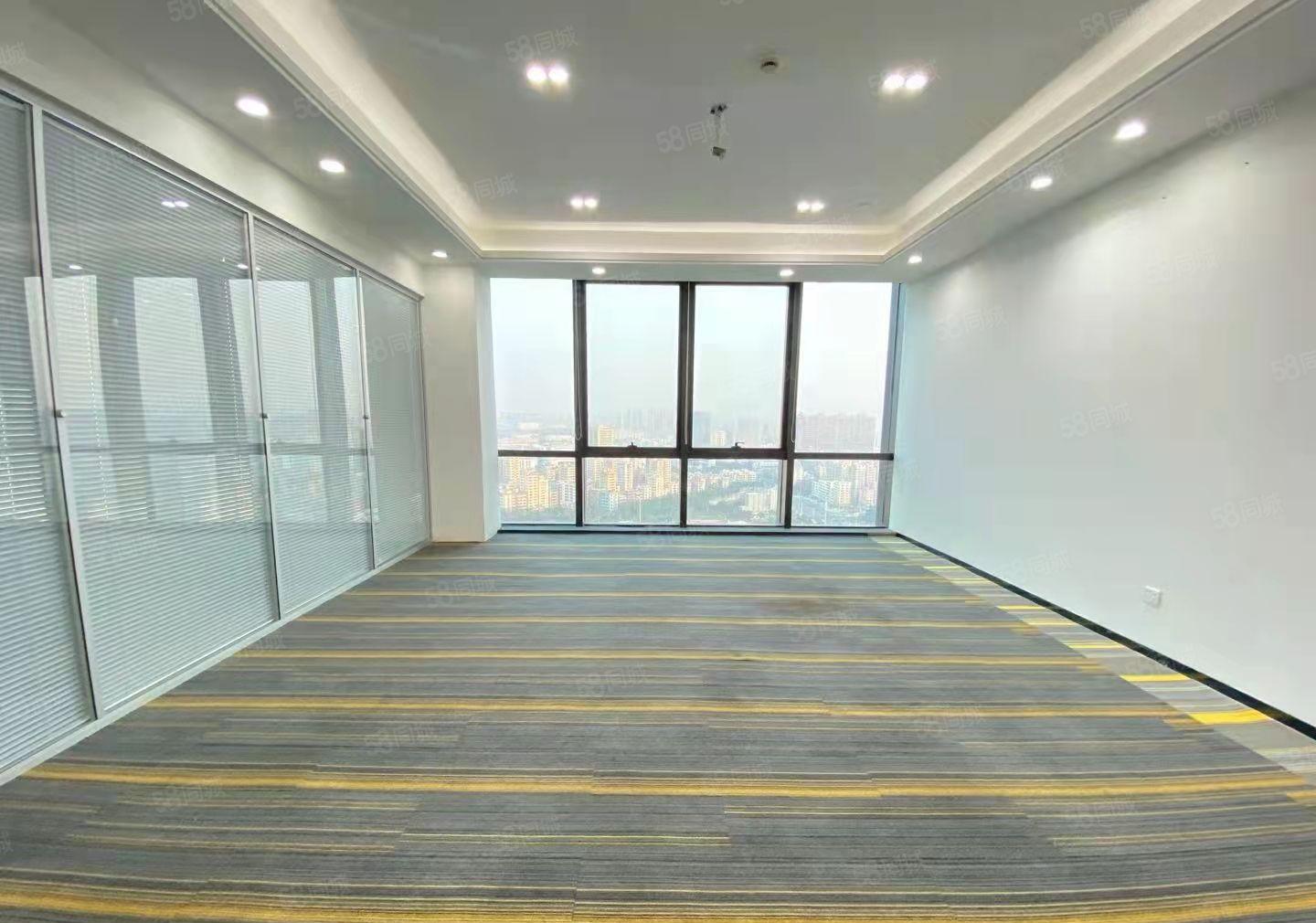 清湖地铁站新出精装修办公室396.13平招租，采光好可拎办公