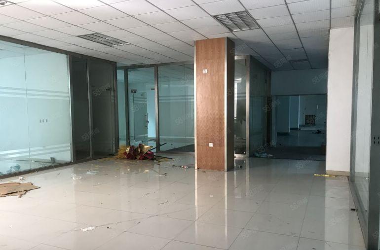 龙华清湖北地铁站一楼红本厂房1300平有装修公摊小好进大货车