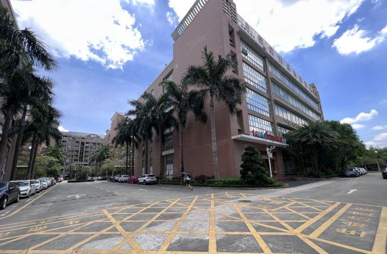 18元龙华观澜牛湖原房东工业区2000平精装办公仓库厂房出租