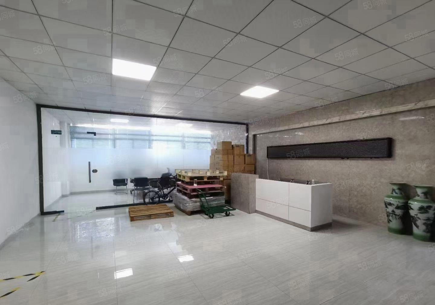 龙华原房东红本厂房楼上2000平方无尘车间现成精装修出租！