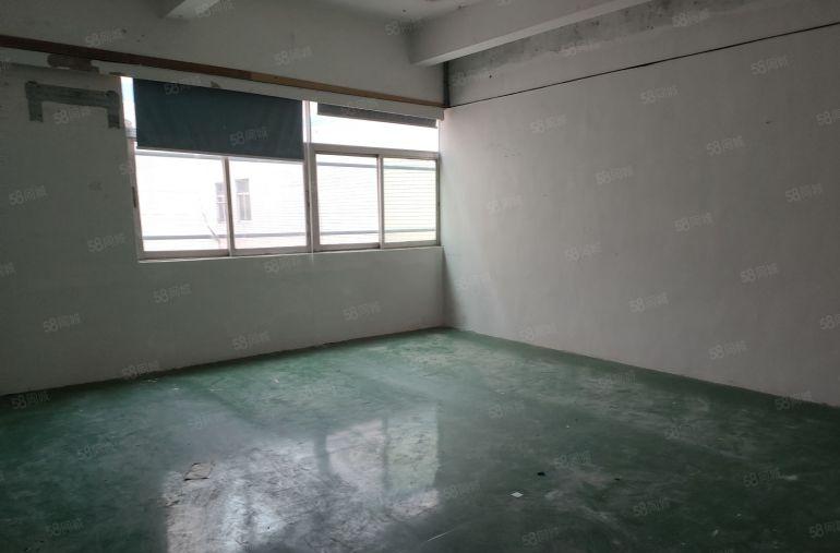 樟坑径新出1楼带豪华装修1380平方厂房仓库出租