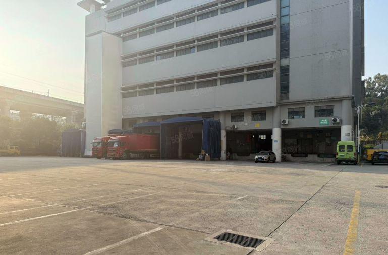 龙华深圳北站仓库厂房整栋出租2万平带卸货平台丙二类消防可分租
