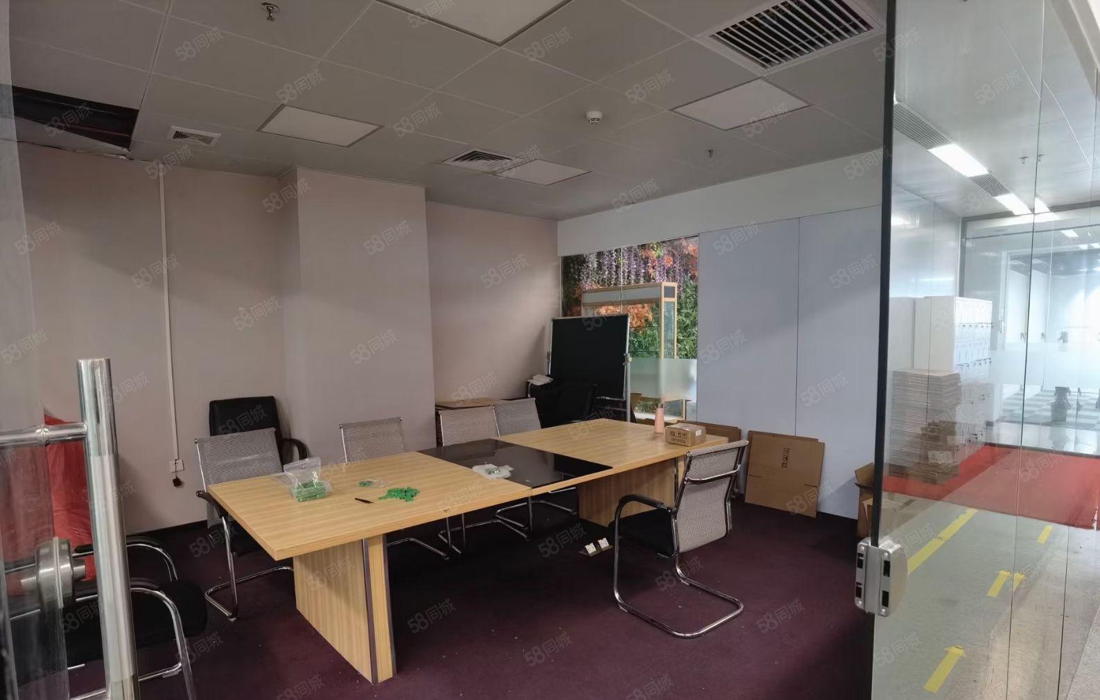 大型科技园600平米带装修厂房出租