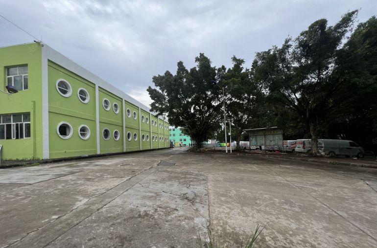 龙华观澜花园式红本独栋厂房1600平方仓库出租空地大可做环评