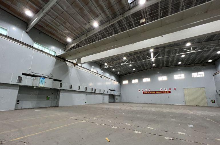 观澜独院钢构2000平，滴水11米高。带一部10吨行车