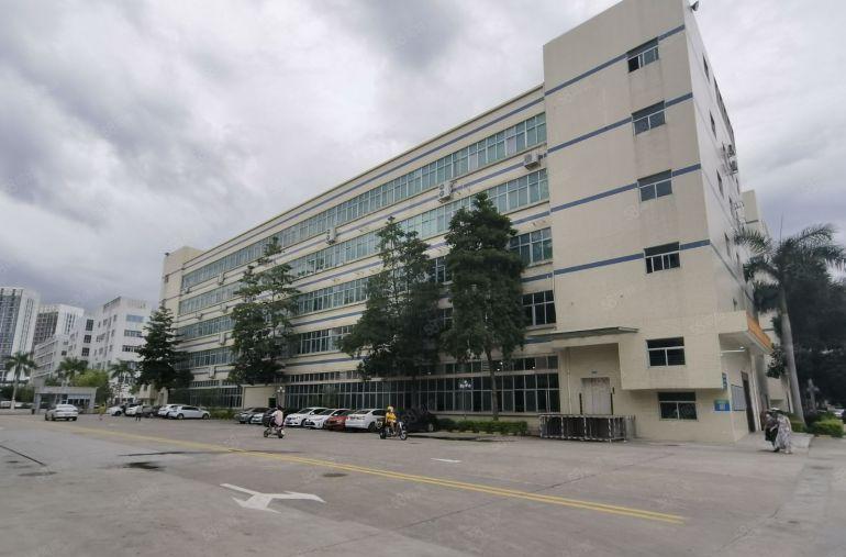 龙华地铁口1000平红本厂房可做生产加工仓库 空地超大