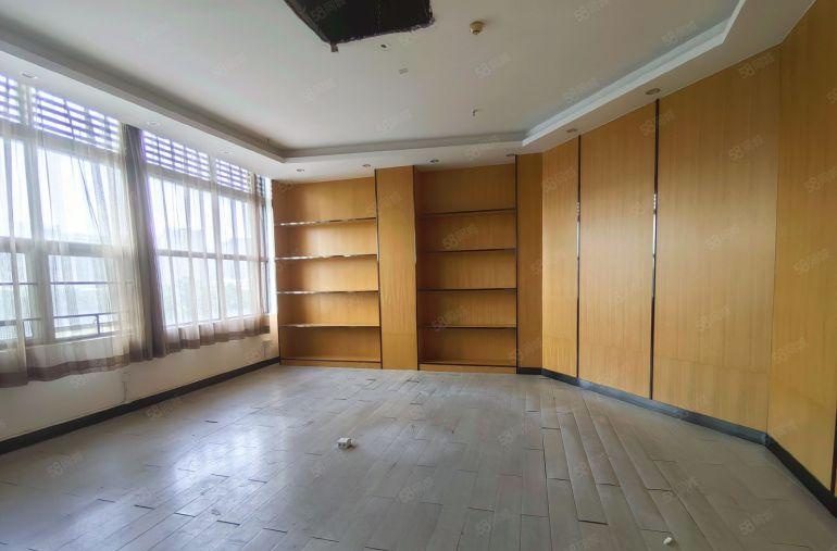 南山科技园500平精装修办公生产厂房低价出租形象好停车位充足