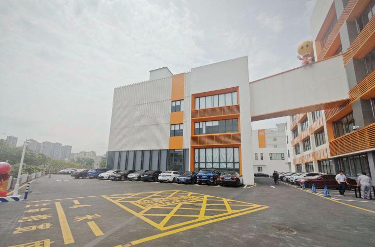 100平方起龙华油松创意园厂房出租精装修办公室一楼仓库出租