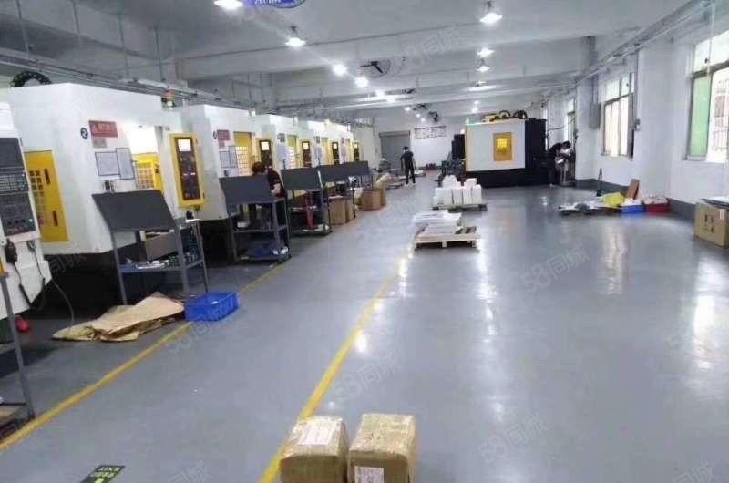 龙华清湖地铁站新出原房东独门独院5000平方厂房招租