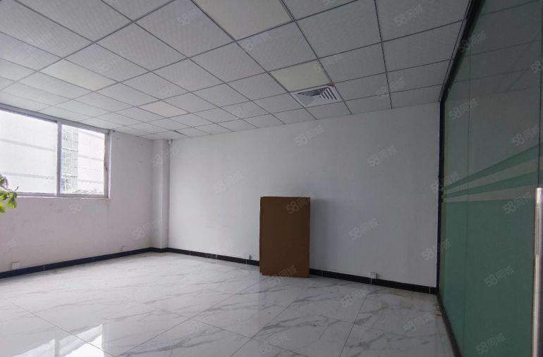 观澜梅观高速出口旁厂房出租1400平方 有办公室装修