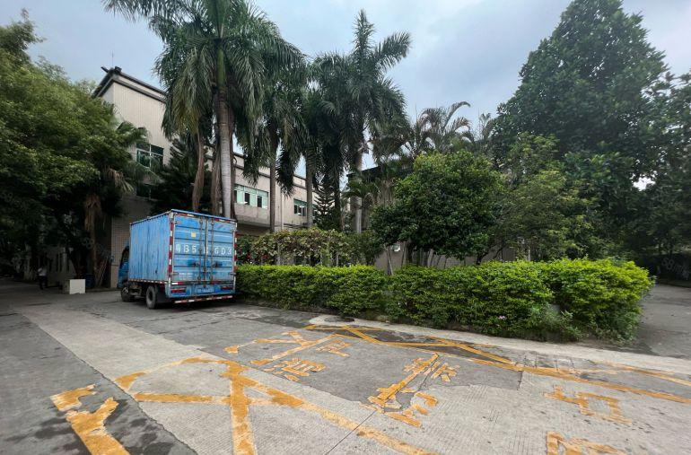 观澜原房东花园式独院厂房8500平方出租层高6米托头随进