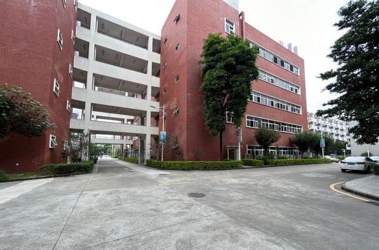 20元租龙华大浪工业区2万平花园式厂房仓库原房东出租可分租