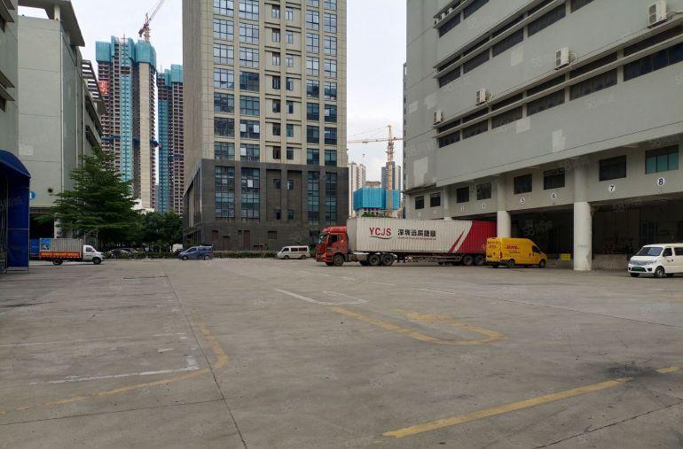 龙华原房东标准厂房一栋15楼，28000平1楼顶高7.4