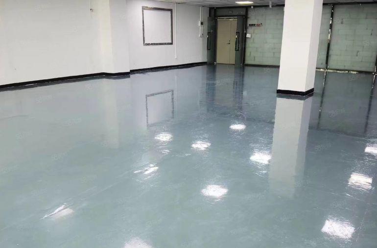 龙华大浪南路厂房340平，可定制装修隔间