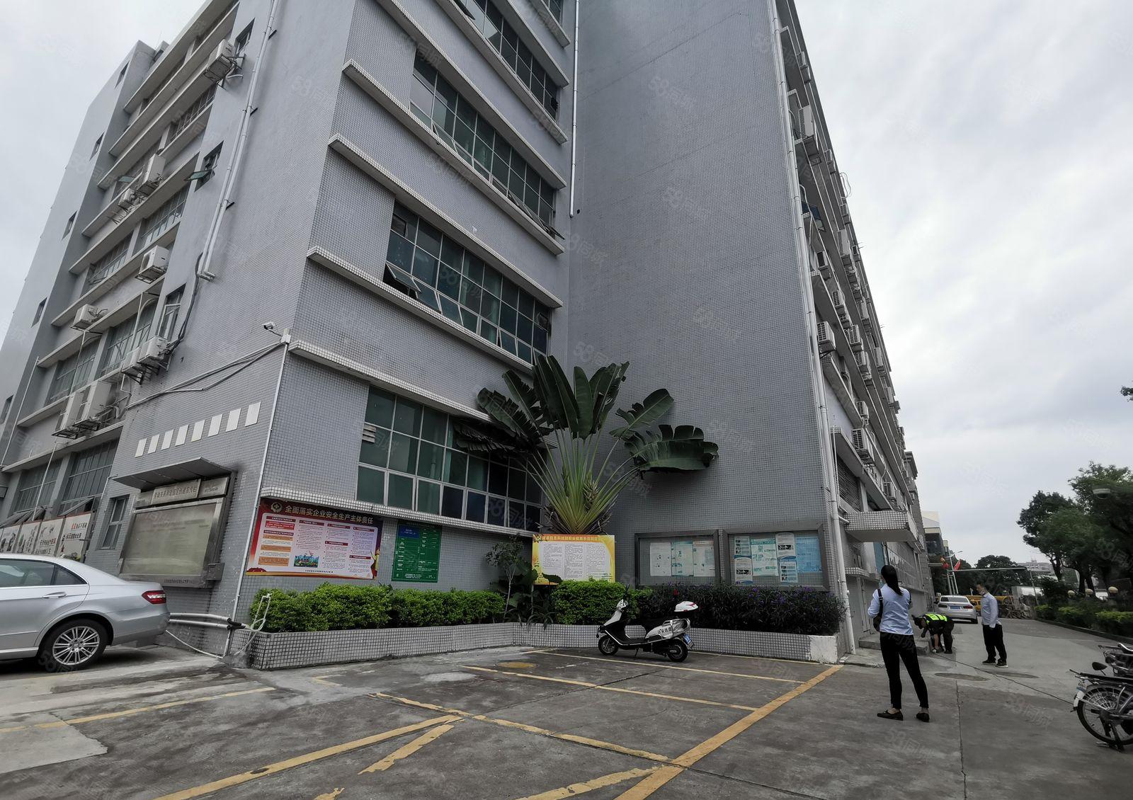 200平起租龙华大浪一楼1800平原房东独门独院厂房仓库出租