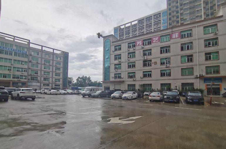 龙华民治第地铁口原房东2000平方厂房仓库出租精装修可分租