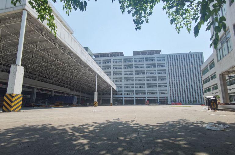 龙华大浪原房东带卸货平台10000平红本厂房出租 可分租