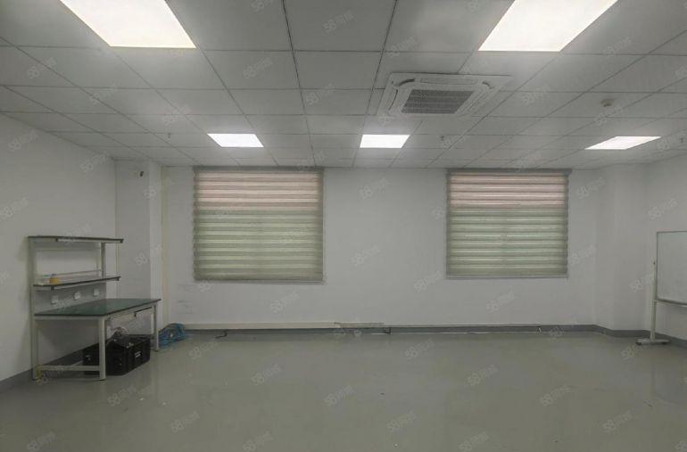 龙华大浪2000平楼上豪华装修红本仓库厂房出租，300平起分