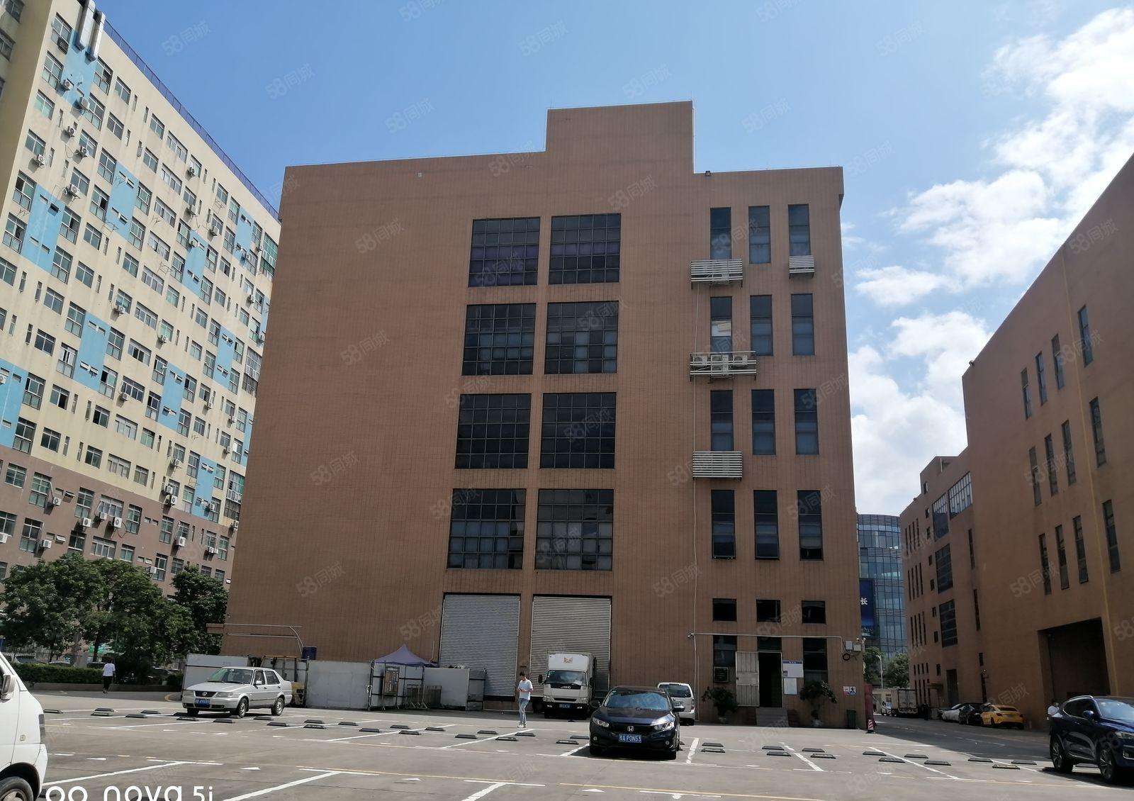 （原房东红本）龙华清湖宝能科技园独栋13500平标准厂房出租