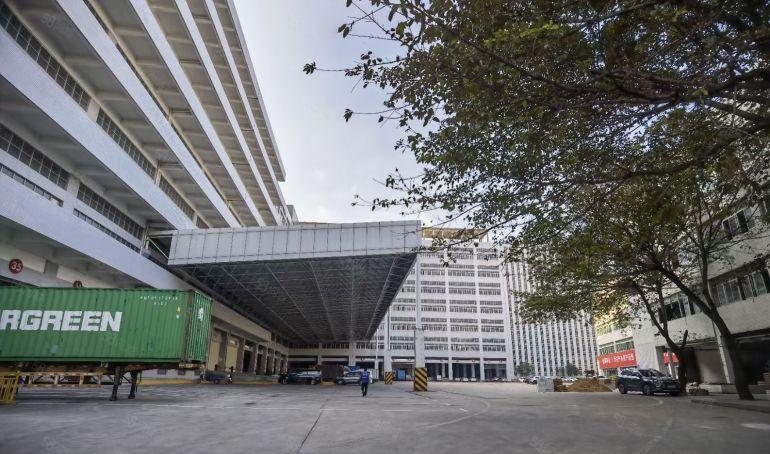 龙华大浪元芬大型园区50000平带卸货平台红本厂房出租可分租