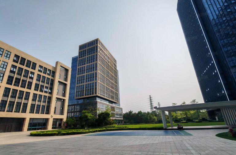 100平起租，龙华民治楼上精装修1200平全新办公室仓库出租