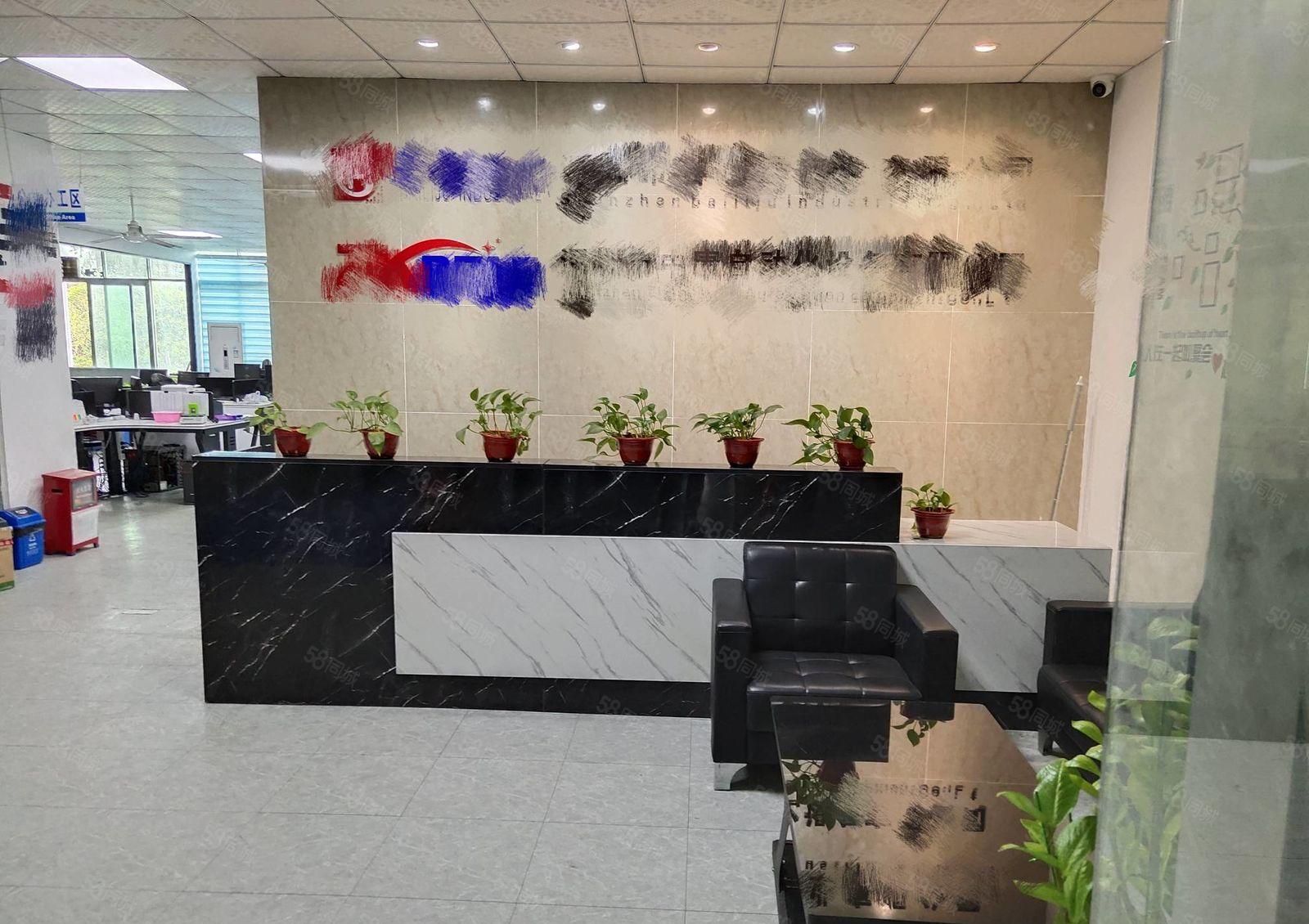 清湖轻轨站附近新出精装修厂房出租三楼1500平方水电齐全