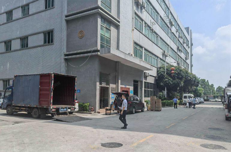 观澜新出带装修二楼2000平厂房仓库出租分租水电齐全交通方便