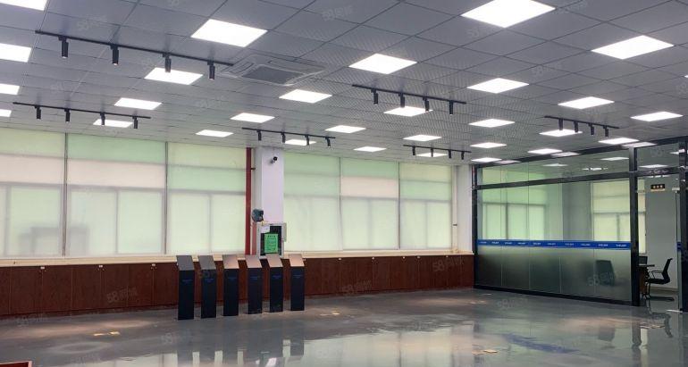 大浪商业中心旁一楼厂房特价出租工业园400平起可生产带装修