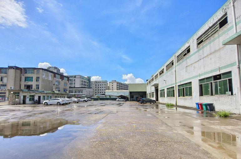 龙华周边钢构仓库出租独门独院1000起分8000平方空地超大