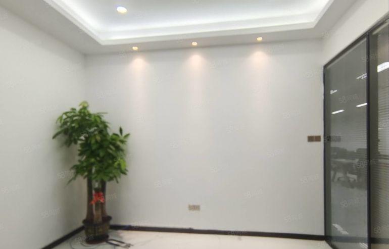 龙华地铁口零距离300平起带全套家私商业红本办公电商仓库生产