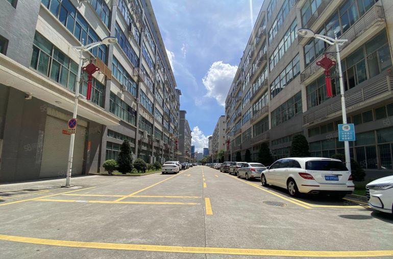 龙华大浪300平至5000平精装修厂房办公出租一楼仓库出租