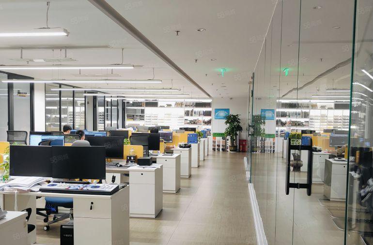 龙华清湖地铁站原房东厂房办公室出租精装1200平家私空调齐全