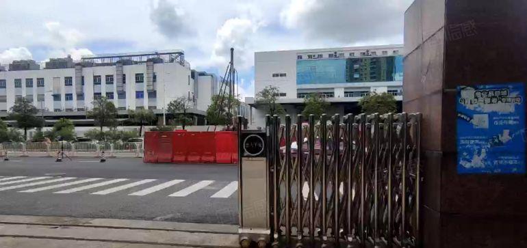 200平起分龙华民治万众城独院钢构厂房出租10000平空地大