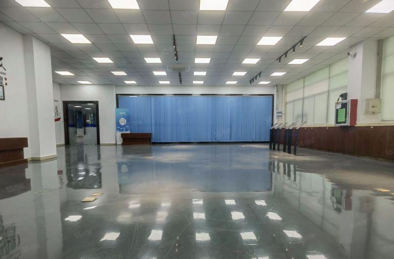 观澜地铁口原房东精装修办公厂房出租一楼仓库200平起可分租