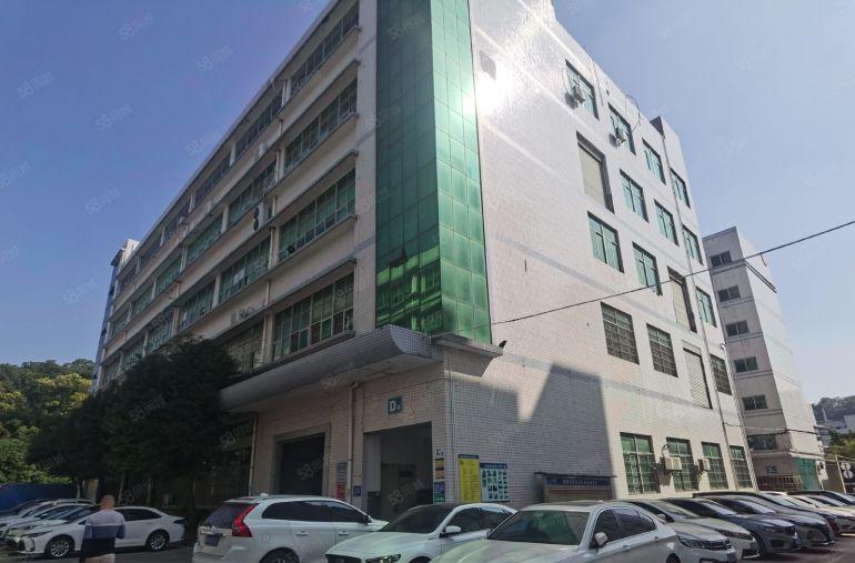 低价观澜地铁口原房东5000平独院仓库厂房出租100起可分租