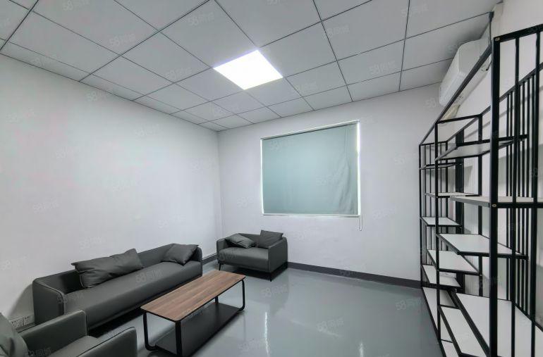 龙华大浪主干道边原房东楼上1000平豪华精装修厂房仓库出租