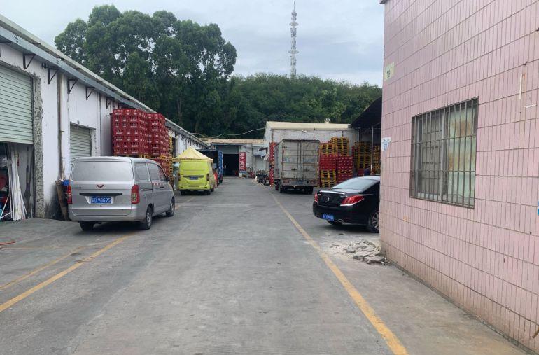 龙华清湖高速出口附近新出100平200平400平一楼钢构厂房