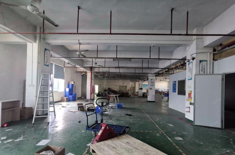 元芬地铁站附近原房东工业园1000平带装修办公室仓库厂房出租
