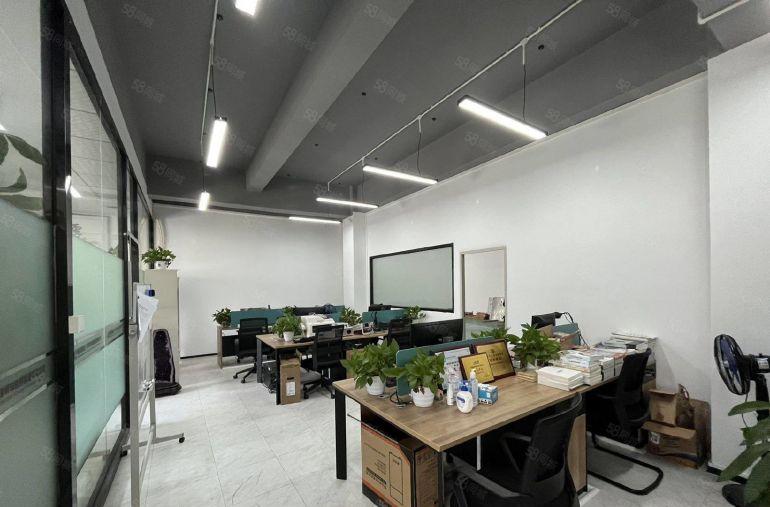 观澜汽车站厂房办公室1000平精装修研发贸易电商仓库低价出租