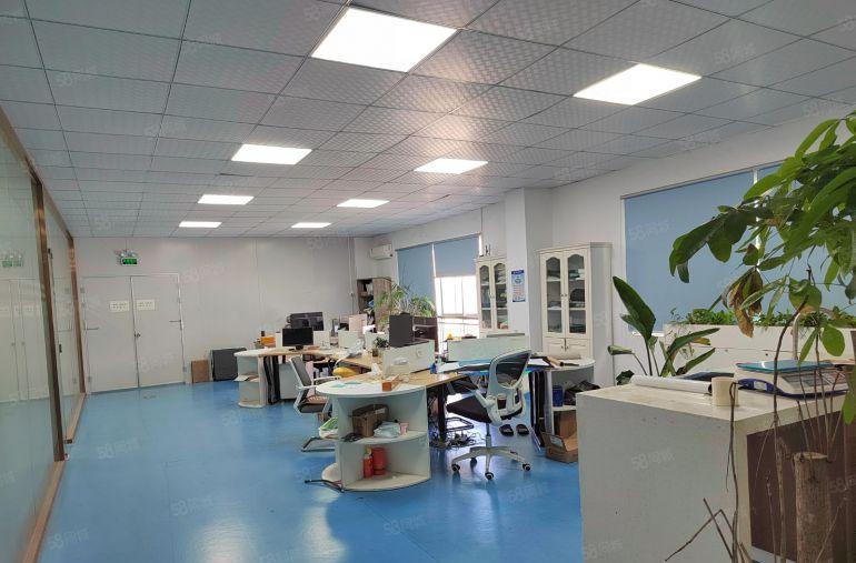 龙华元芬1000平精装办公室加车间仓库低价出租300平起分租