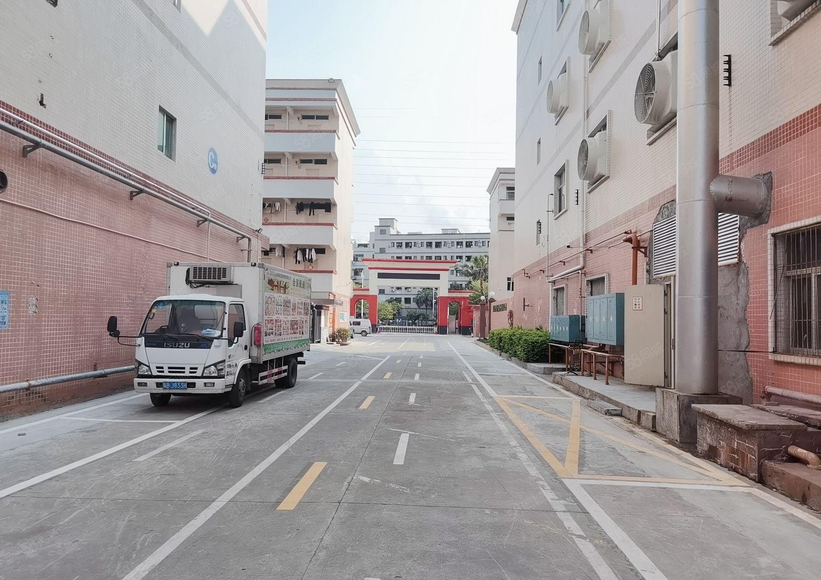 大浪原房东园区厂房一楼二楼精装修各1000平方厂房出租可分租