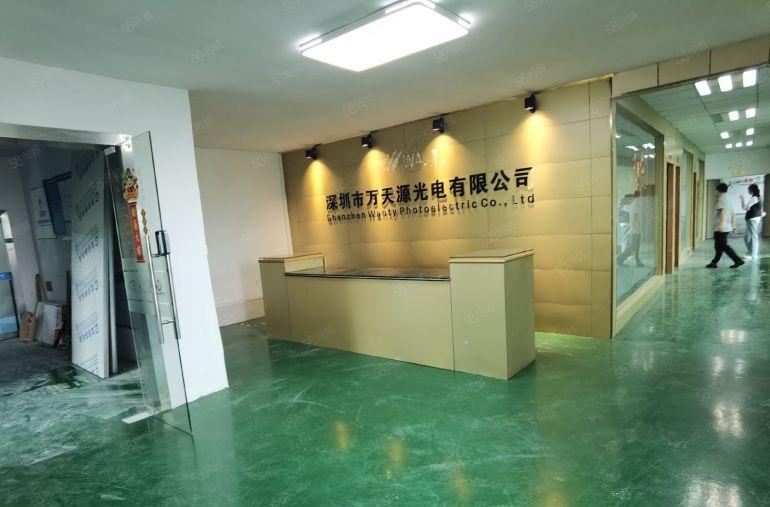 观澜库坑同富裕精装修厂房出租800平方，带无尘车间拎包入驻！