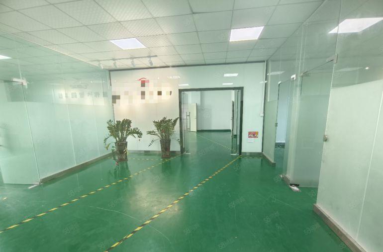 龙华大浪原房东二楼整层标准厂房1000平带装修出租现成吊机口