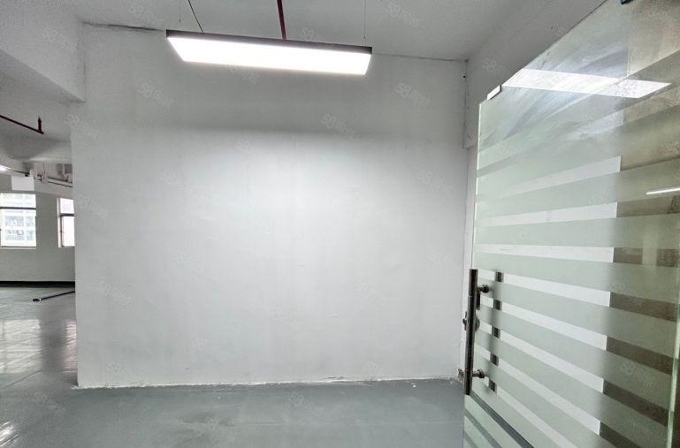 清湖北站旁 原房东 精装 11格局 可做上下水