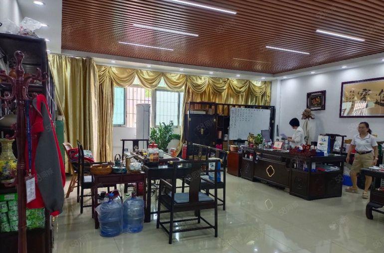 观澜牛湖地铁口2000平方原房东精装修红本无尘厂房出租可分租