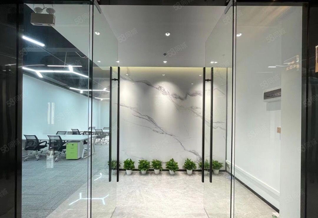 龙华元芬地铁站附近新出楼上精装办公室160平