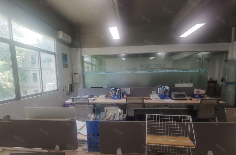 龙华清湖北地铁站楼上精装修340平厂房出租