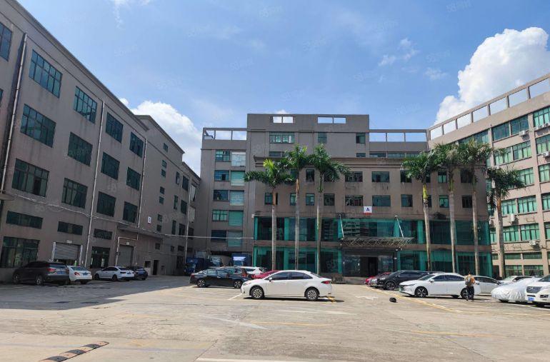 观澜梅观高速旁原房东红本厂房出租一楼3300平二楼3300平