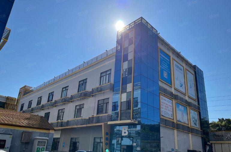 龙华时尚办公室写字楼招租免佣金300平方500平方大小可分租