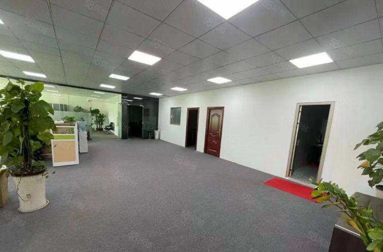 出租龙华新出一楼11米层高标准厂房，带卸货平台，适各种行业